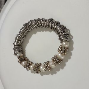 PEARL AND SILVER COIL STRETCH BRACELET CUSTOM DESIGNED
